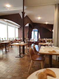 Atmosphère du Restaurant méditerranéen NOMICOS à Paris - n°11