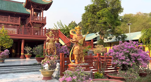 Top 20 mẫu cửa hàng đẹp Huyện Tịnh Biên An Giang 2022