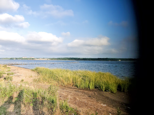 Memorial Park «Alvin P. Williams Memorial Park», reviews and photos, Port Reading Ave, Sewaren, NJ 07077, USA