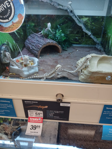Pet Supply Store «PetSmart», reviews and photos, 1720 E Sherman Blvd, Muskegon, MI 49444, USA