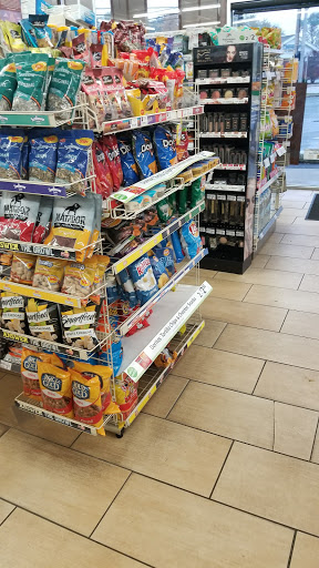 Convenience Store «7-Eleven», reviews and photos, 976 N Northwest Hwy, Park Ridge, IL 60068, USA