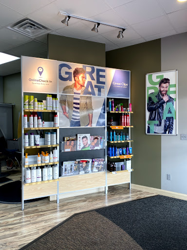 Hair Salon «Great Clips», reviews and photos, 2838 W Bay Dr, Belleair Bluffs, FL 33770, USA