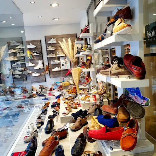 Magasin de chaussures Boutique Berland chausseur Belleville-en-Beaujolais