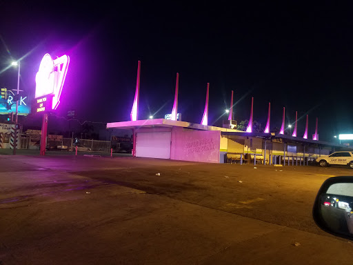 Car Wash «La Cienega Car Wash & Oil Change», reviews and photos, 1907 S La Cienega Blvd, Los Angeles, CA 90034, USA