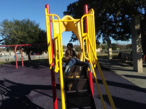 Park «Gilbert Garza Park», reviews and photos, 1450 Mira Vista, San Antonio, TX 78228, USA