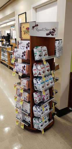 Grocery Store «Albertsons», reviews and photos, 15970 Los Serranos Country Club Dr, Chino Hills, CA 91709, USA