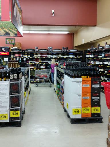 Grocery Store «Grocery Outlet Bargain Market», reviews and photos, 15705 SW 116th Ave, King City, OR 97224, USA