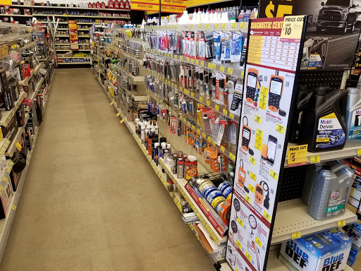 Auto Parts Store «Advance Auto Parts», reviews and photos, 340 Lake Marian Rd, Carpentersville, IL 60110, USA