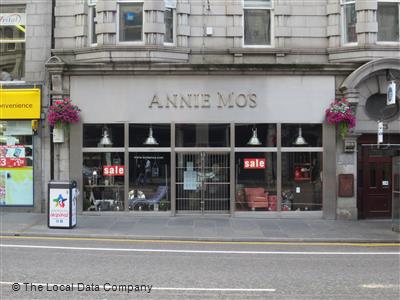 Annie Mo's