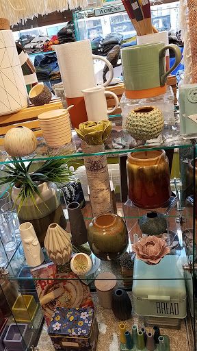 Gift Shop «Presents of Mind», reviews and photos, 3633 SE Hawthorne Blvd, Portland, OR 97214, USA