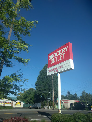 Grocery Store «Grocery Outlet Bargain Market», reviews and photos, 878 Molalla Ave, Oregon City, OR 97045, USA