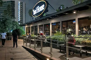 Yard House image