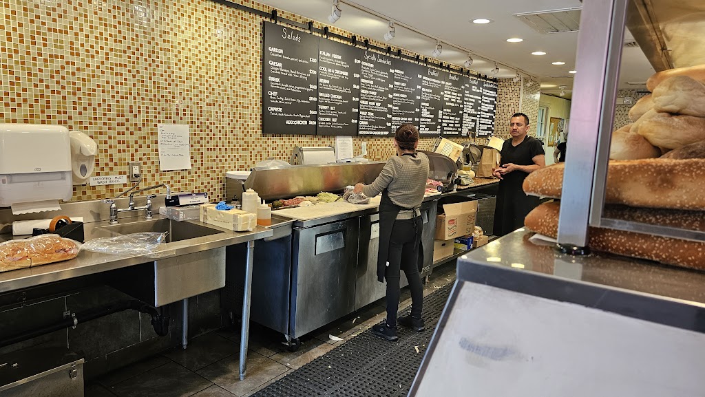 Woodbury Deli & Catering LLC 06798