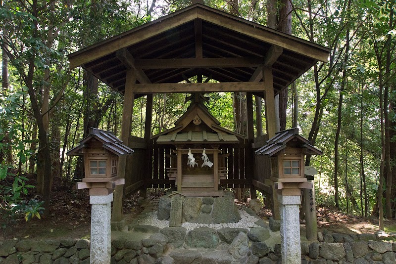 飛鳥山口神社