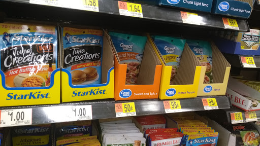 Supermarket «Walmart Neighborhood Market», reviews and photos, 2551 W Cermak Rd, Chicago, IL 60608, USA