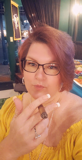 Tobacco Shop «El Fumador Cigars Pipes Tobacco», reviews and photos, 518 Beaver St, Sewickley, PA 15143, USA