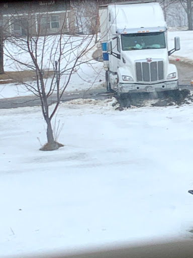 Moving Company «Atlas Van Lines», reviews and photos, 1212 St George Rd, Evansville, IN 47711, USA