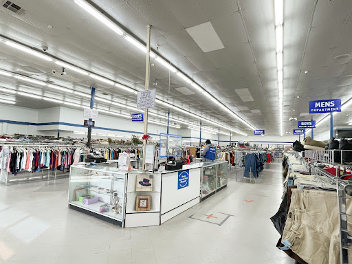 Thrift Store «Community Thrift Store», reviews and photos, 2344 N MacArthur Blvd, Oklahoma City, OK 73127, USA