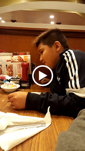 Dennys image