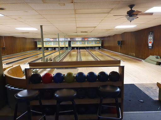 Bowling Alley «King-Pin Lanes», reviews and photos, 418 Lincoln Ave, Fox River Grove, IL 60021, USA