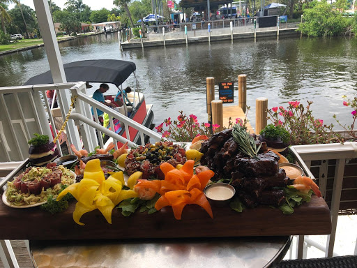 Wine Store «Three60 Market», reviews and photos, 2891 Bayview Dr, Naples, FL 34112, USA