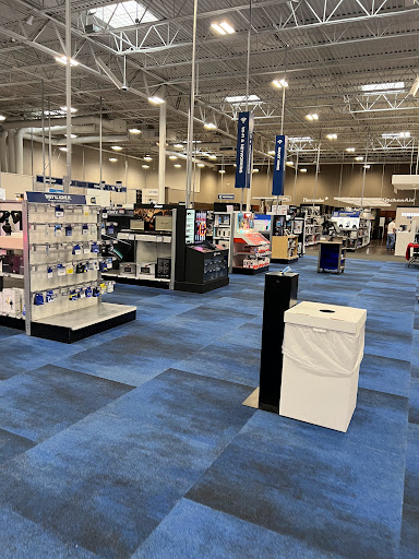 Electronics Store «Best Buy», reviews and photos, 7300 Guilford Dr, Frederick, MD 21704, USA