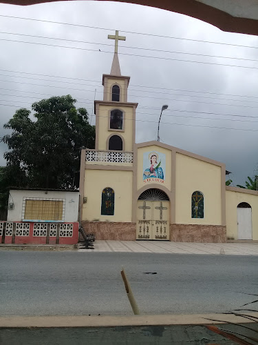 Opiniones de Iglesia Catolica De Santa Lucia en El Guabo - Iglesia