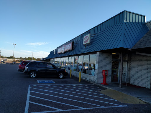 Grocery Store «United Super IGA», reviews and photos, 201 N Hewitt Dr, Hewitt, TX 76643, USA
