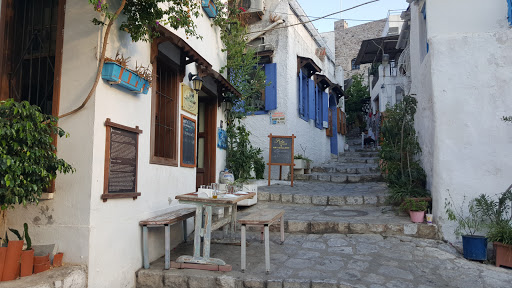 Yeşilköylü Meyhane