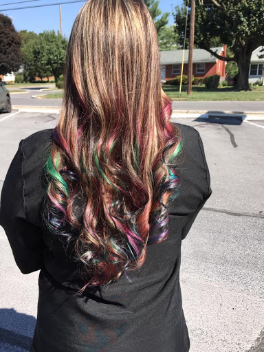 Beauty Salon «New Reflections Salon LLC», reviews and photos, 704 S Potomac St, Waynesboro, PA 17268, USA