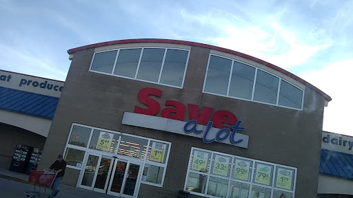 Grocery Store «Save-A-Lot», reviews and photos, 229 Interstate Dr, Crossville, TN 38555, USA