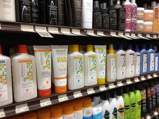 Grocery Store «Fresh Thyme Farmers Market- Deerfield», reviews and photos, 35 Waukegan Rd, Deerfield, IL 60015, USA