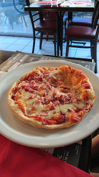 Pizza du Pizzeria L Estran à Grandcamp-Maisy - n°4