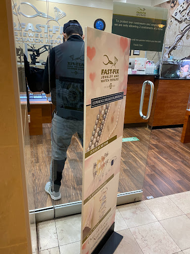 Watch Repair Service «Fast-Fix Jewelry & Watch Repairs», reviews and photos, 8405 S Park Meadows Center Dr #1019, Lone Tree, CO 80124, USA
