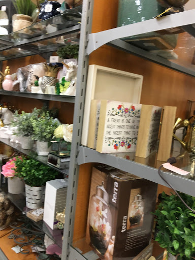 Department Store «T.J. Maxx», reviews and photos, 3445 Princeton Rd, Hamilton, OH 45011, USA