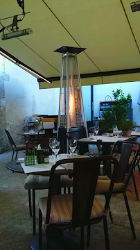 Atmosphère du Restaurant La Petite Cuillère à Villeneuve-lès-Avignon - n°16
