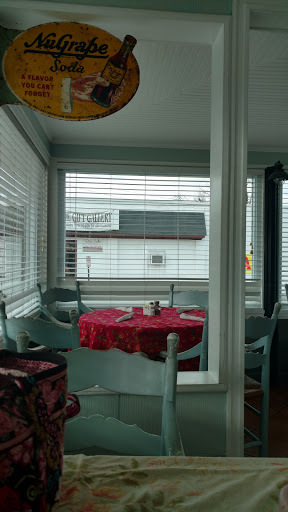 Breakfast Restaurant «Java Jacks Cafe», reviews and photos, 504 S Church Ln, Tappahannock, VA 22560, USA