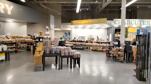 Grocery Store «Hy-Vee», reviews and photos, 9409 Zane Ave N, Brooklyn Park, MN 55443, USA
