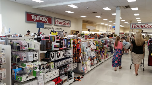 Department Store «T.J. Maxx & HomeGoods», reviews and photos, 2356 Virginia Beach Blvd, Virginia Beach, VA 23454, USA