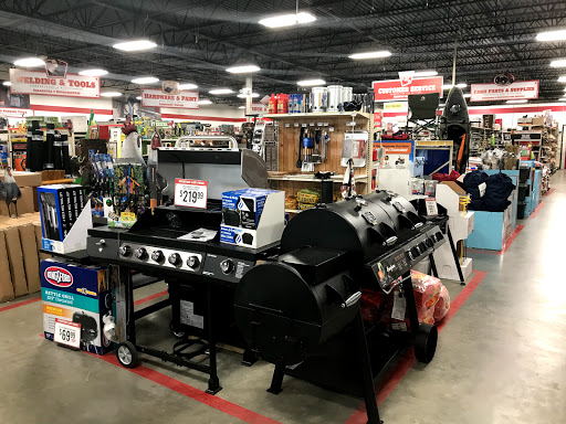 Home Improvement Store «Tractor Supply Co.», reviews and photos, 1800 US-90, Castroville, TX 78009, USA