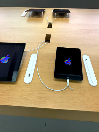 Computer Store «Apple Fashion Place», reviews and photos, 6191 State St, Murray, UT 84107, USA