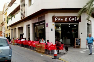 Pan & Café image