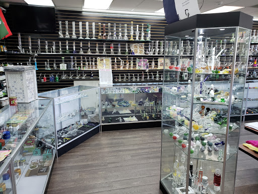 Vaporizer Store «HoneyComb HideOut Smoke Shop», reviews and photos, 467 E Plumb Ln, Reno, NV 89502, USA
