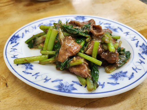 牛肉榮 的照片