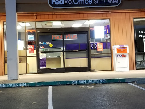 Shipping and Mailing Service «FedEx Office Ship Center», reviews and photos, 194 Francisco Ln #214, Fremont, CA 94539, USA