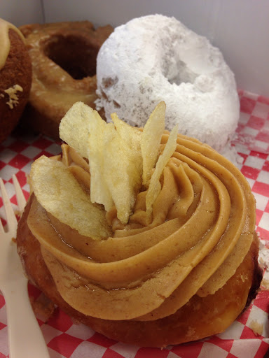 Donut Shop «Mojo Monkey Donuts», reviews and photos, 1169 7th St W, St Paul, MN 55102, USA