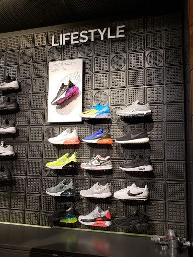 Nike Well Collective - Upper East Side
