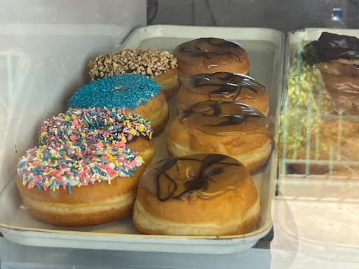Donut Shop «M & M Donuts», reviews and photos, 1614 W Katella Ave, Anaheim, CA 92802, USA