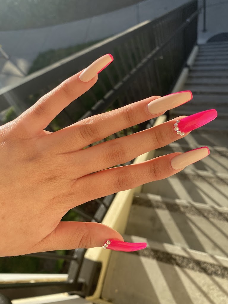 LA BELLE NAILS and SALON Santa Rosa, CA 95404 Services and Reviews