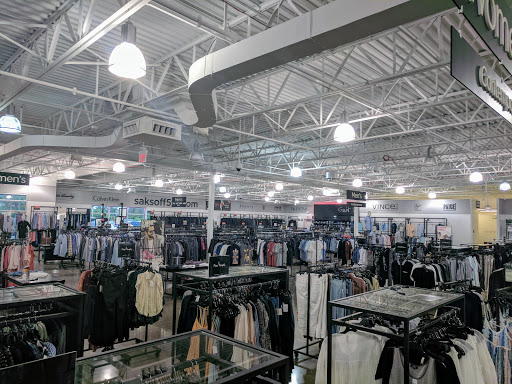Department Store «Saks OFF 5TH», reviews and photos, 1650 Premium Outlet Blvd #1600, Aurora, IL 60502, USA